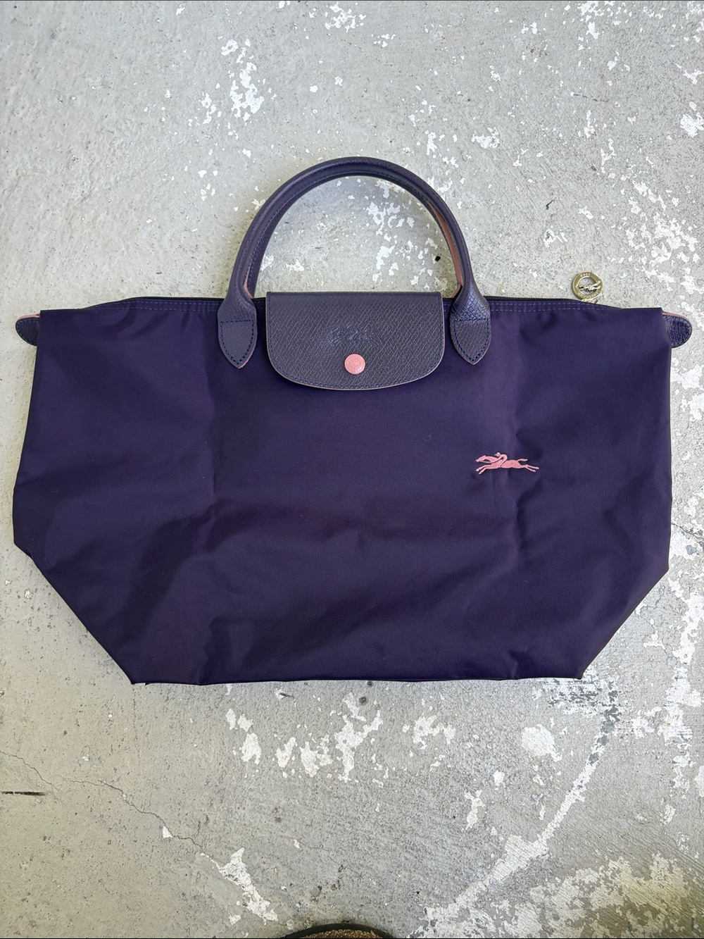 Longchamp Pliage M purple tote